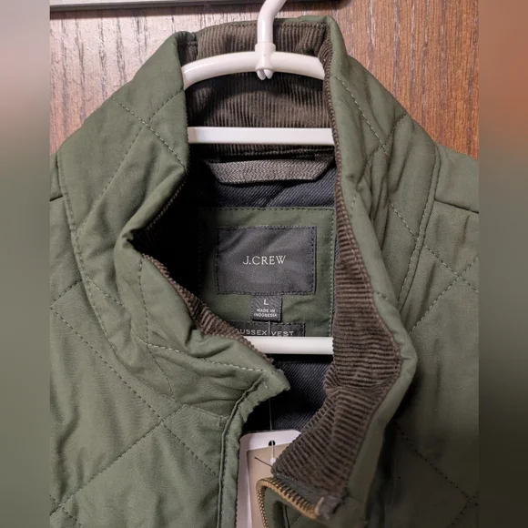 J.Crew Mens Sussex Quilted Vest Large Olive Green Zip Up PrimaLoft NWT - Picture 4 of 10